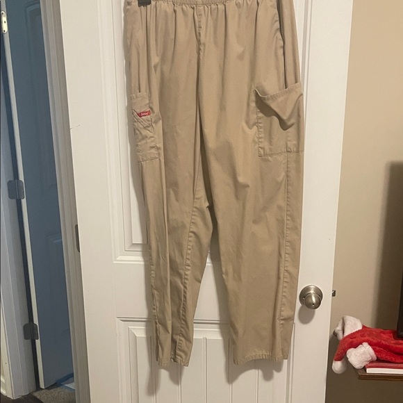 Dickies Pants - Dickies Women's Tan Cargo Scrub Pants size xl